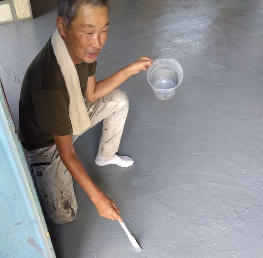 床塗装工事